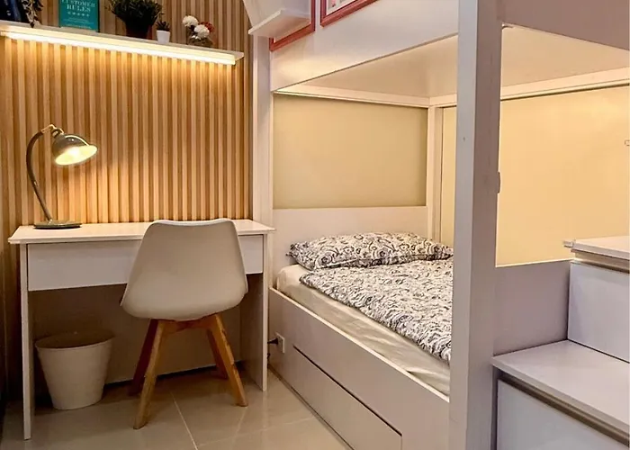 2br Luxe Staycation In Charm Residences