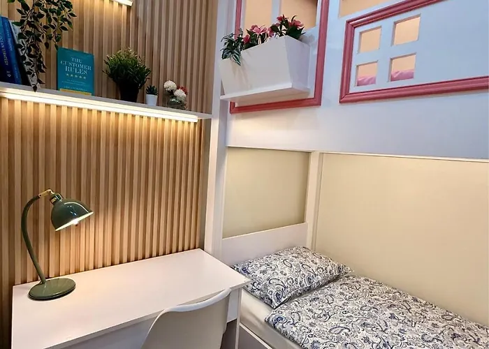 2br Luxe Staycation In Charm Residences